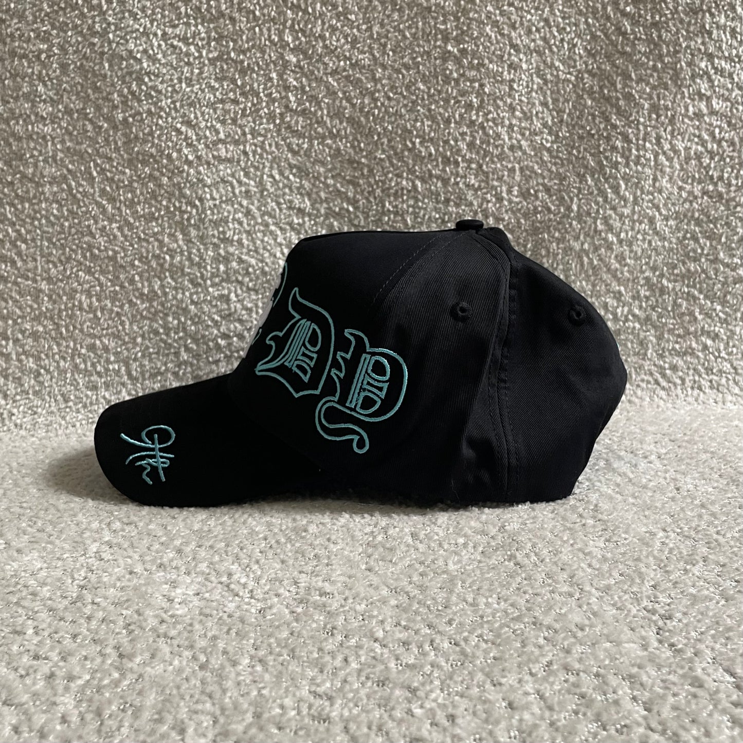 Dandy Hats 9th Aniversario